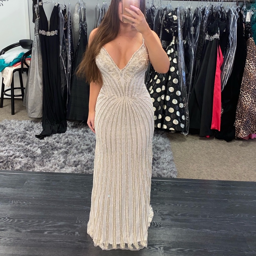 White Sherri Hill dress - Picture 6 of 10